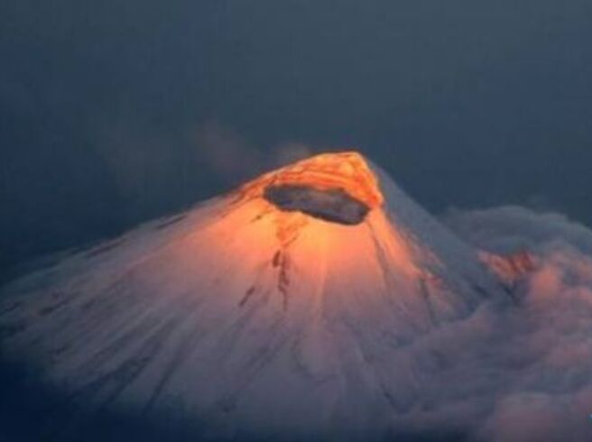 世界七大自然奇观 珠穆朗玛峰最有代表性的自然
