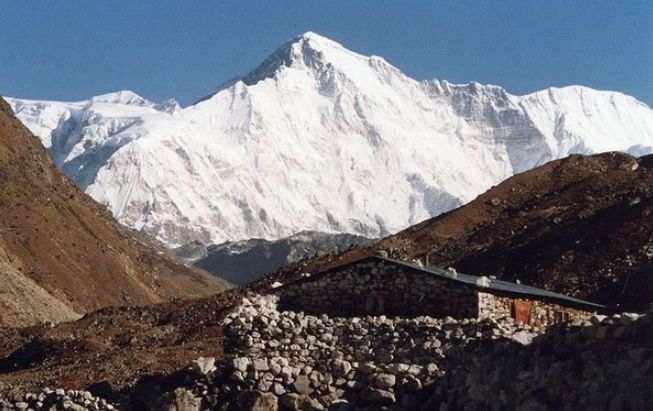 世界十大高峰 珠穆朗玛峰第一高