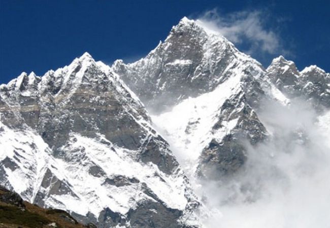 世界十大高峰 珠穆朗玛峰第一高