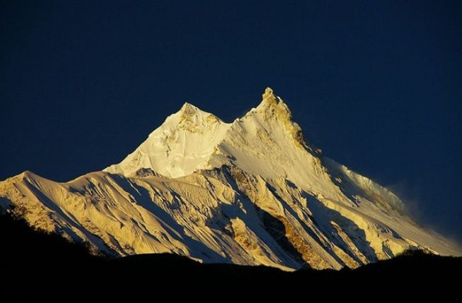 世界十大高峰 珠穆朗玛峰第一高