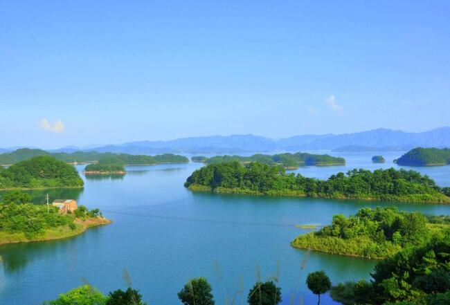 杭州景点排行榜 淡妆浓抹总相宜的美景