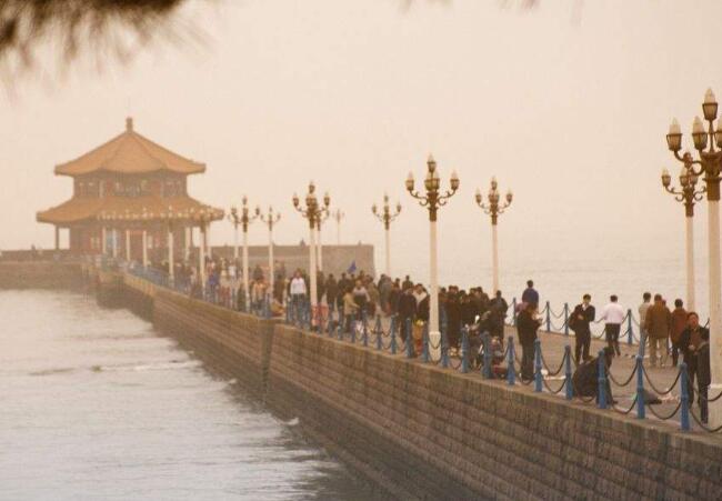 青岛景点排行榜 水龙头里流出来的都是啤酒