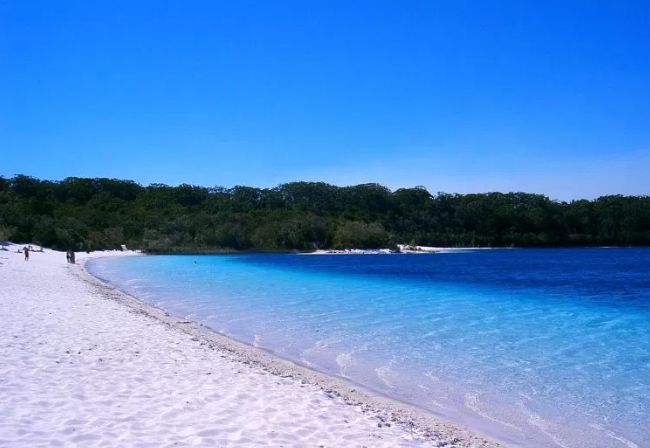 世界上最美丽的十大海滩 海水清澈风景优美