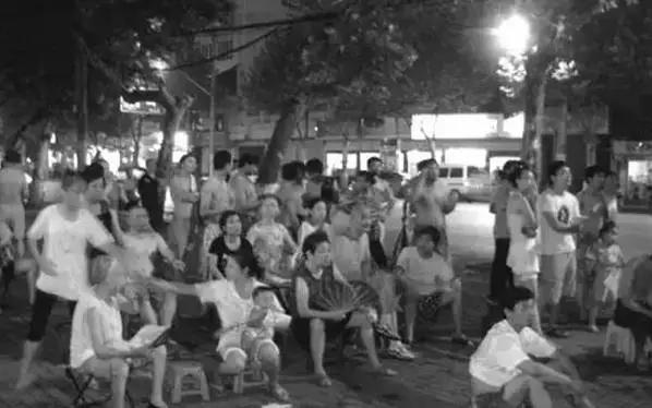 成年人图片,小儿不宜!